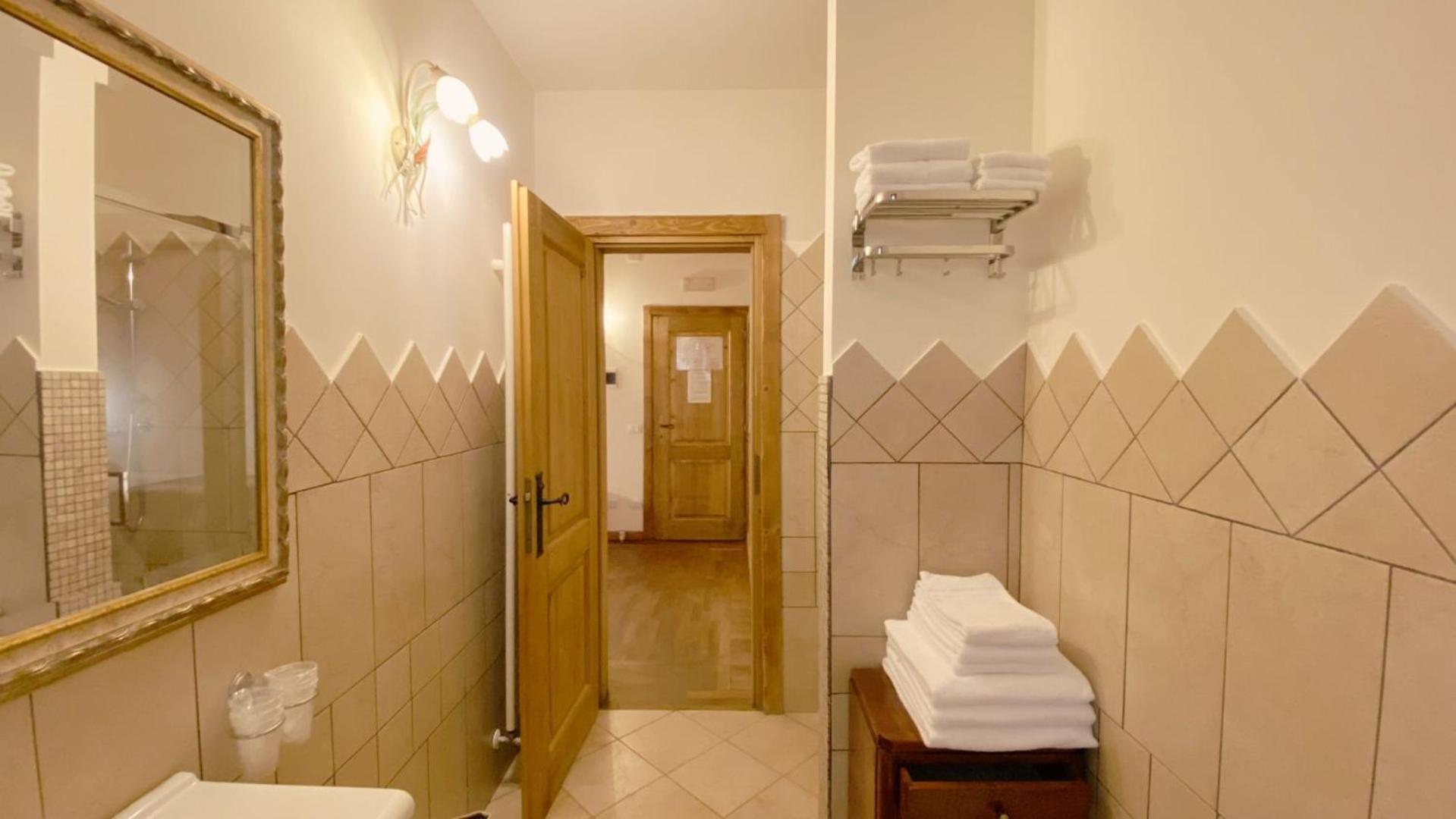 Locanda Al Cacciatore Nervesa della Battaglia Exterior foto